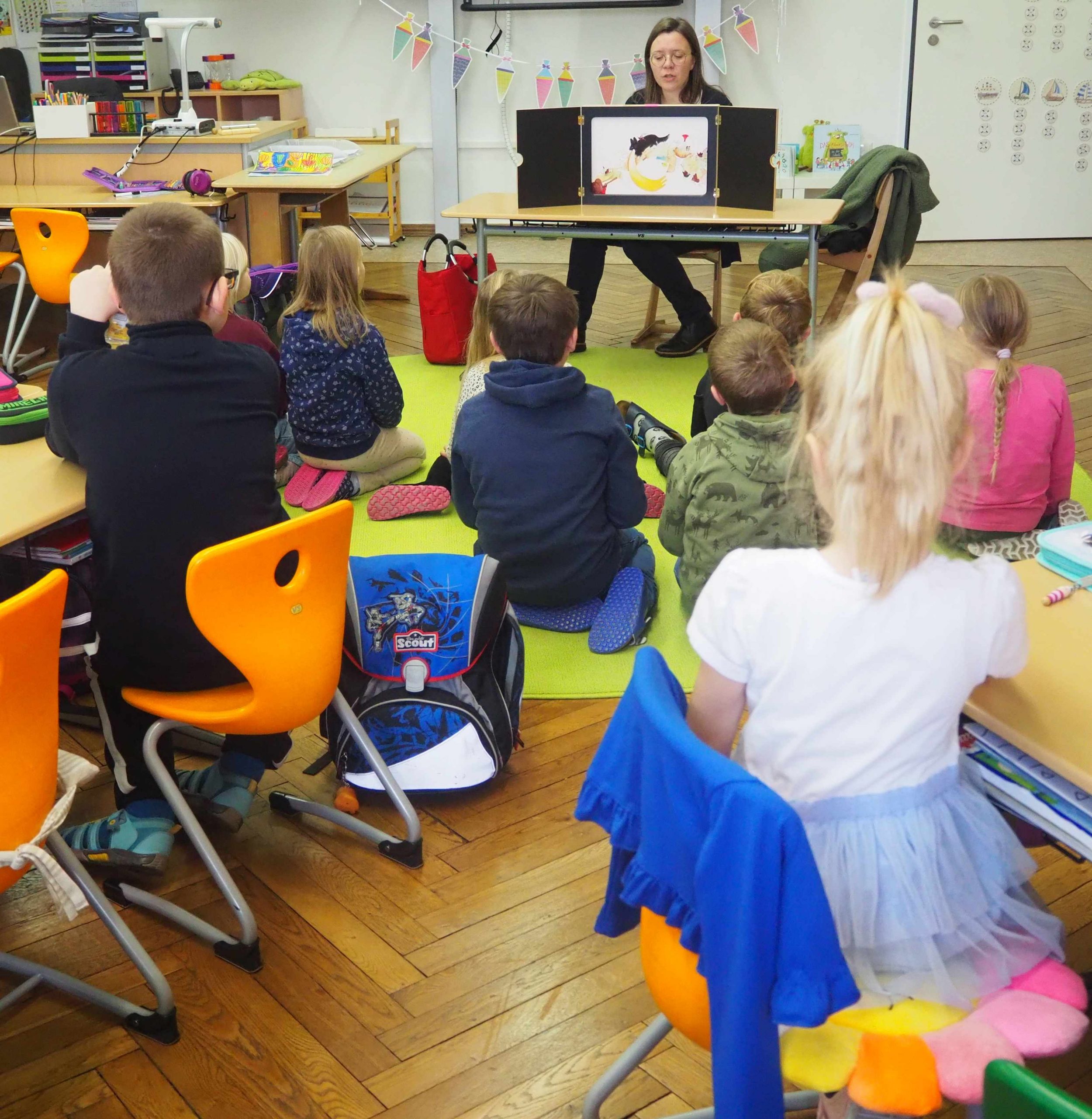 OLYMPUS DIGITAL CAMERA