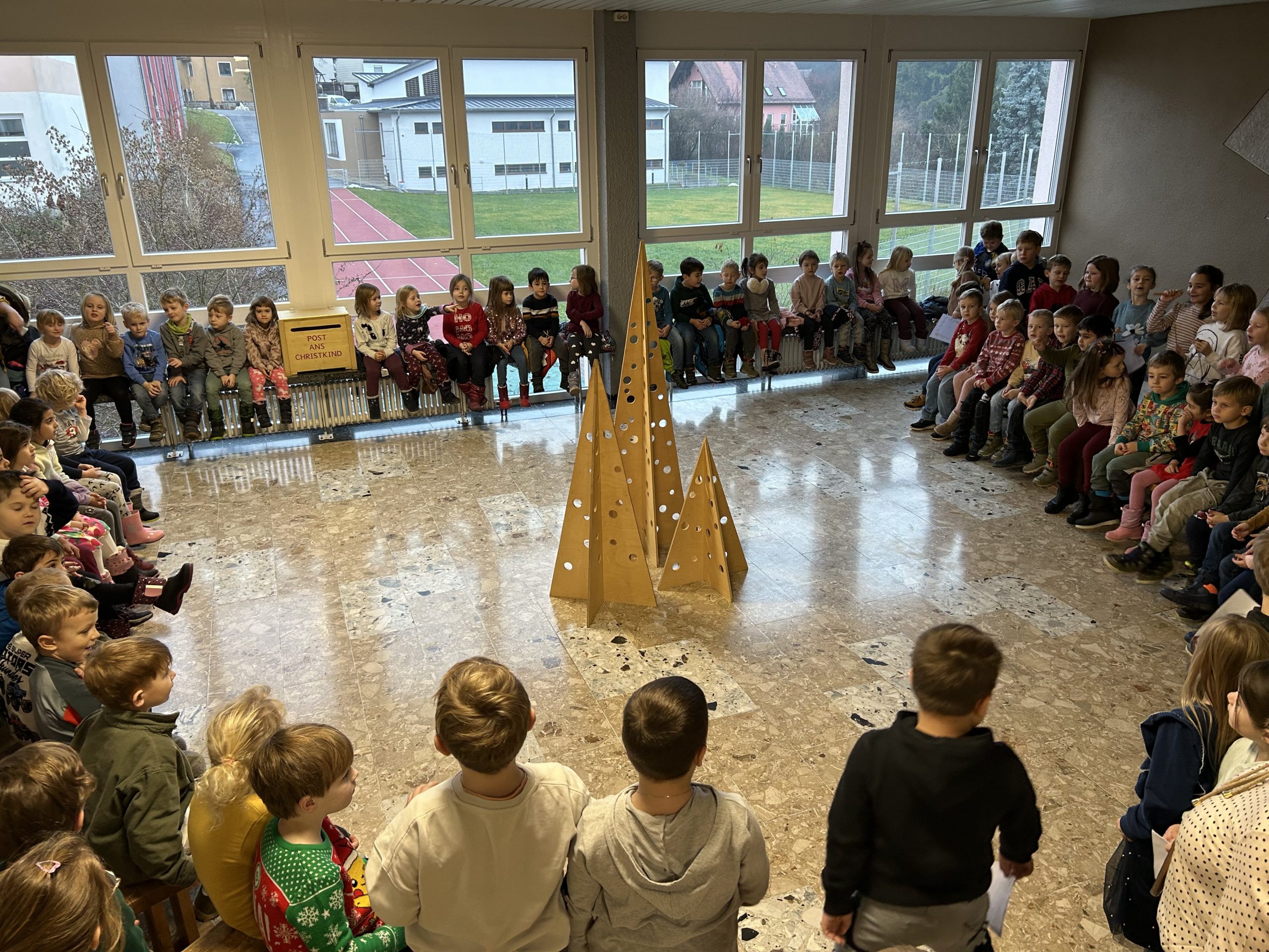 85e99585-da9b-4271-bd4b-37a4d682e941